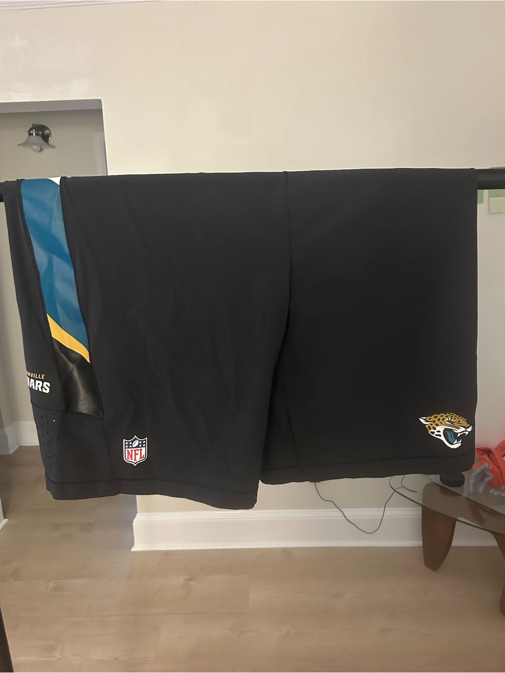 Jacksonville Jaguars men’s Black Team Shorts